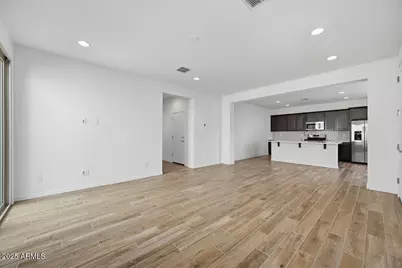 10002 W Piccadilly Road, Avondale, AZ 85392 - Photo 19