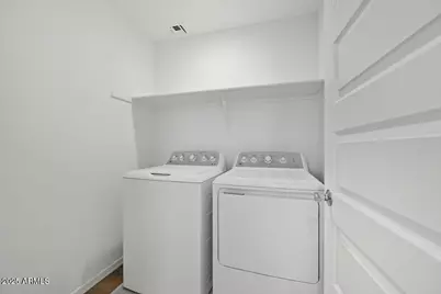 10002 W Piccadilly Road, Avondale, AZ 85392 - Photo 33