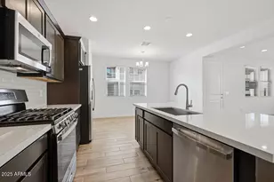 10002 W Piccadilly Rd, Avondale, AZ 85392 - Photo 13