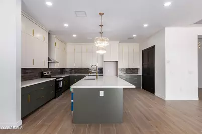 25117 W McArthur Road, Wittmann, AZ 85361 - Photo 15