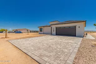 25117 W McArthur Rd, Wittmann, AZ 85361 - Photo 3