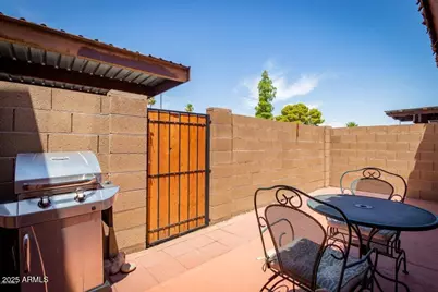 928 S Casitas Drive #B, Tempe, AZ 85281 - Photo 7