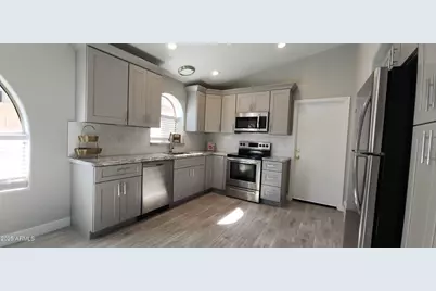 911 E Lovegrass Drive, San Tan Valley, AZ 85143 - Photo 7