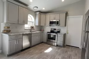 911 E Lovegrass Dr, San Tan Valley, AZ 85143 - Photo 7