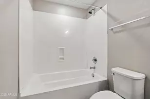 3330 S Gilbert Rd, Chandler, AZ 85286 - Photo 25