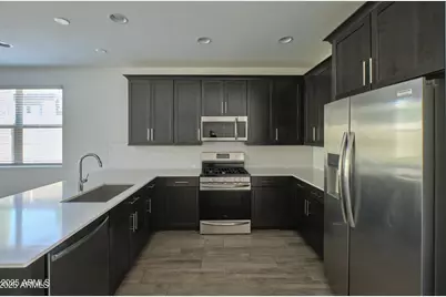 12542 W Cassia Trail, Peoria, AZ 85383 - Photo 9