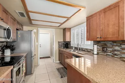 19702 N 98th Lane, Peoria, AZ 85382 - Photo 7