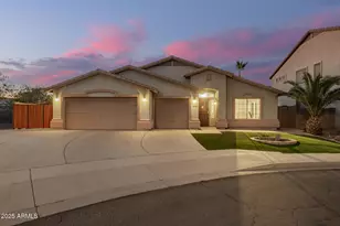 7724 W Encinas Ln, Phoenix, AZ 85043 - Photo 1