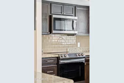 9622 W Taro Lane, Peoria, AZ 85382 - Photo 17