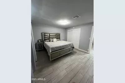 3639 W Lawrence Lane, Phoenix, AZ 85051 - Photo 11