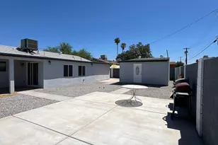 3639 W Lawrence Ln, Phoenix, AZ 85051 - Photo 23