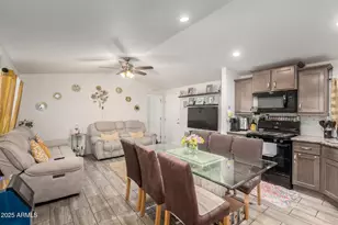 10810 N 91st Ave, Peoria, AZ 85345 - Photo 11