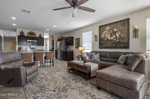 1071 W Castle Ct, Casa Grande, AZ 85122 - Photo 7