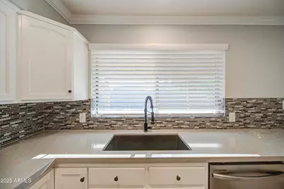 17820 N 29th Avenue, Phoenix, AZ 85053 - Photo 19