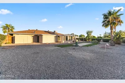 20017 N 101st Avenue, Sun City, AZ 85373 - Photo 21