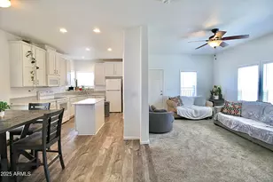 10810 N 91st Ave, Peoria, AZ 85345 - Photo 7