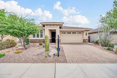30641 N 137th Avenue, Peoria, AZ 85383 - Photo 1