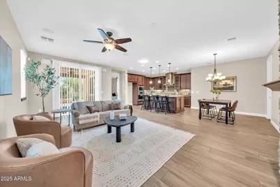 30641 N 137th Avenue, Peoria, AZ 85383 - Photo 11