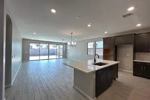 18763 W Monterosa St, Litchfield Park, AZ 85340 - Photo 3