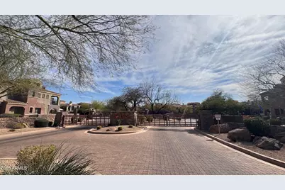 3935 E Rough Rider, Phoenix, AZ 85050 - Photo 1