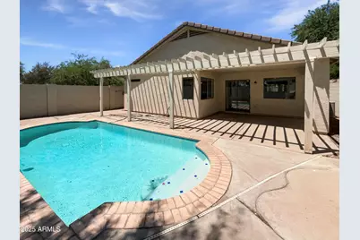 323 E Senna Way, San Tan Valley, AZ 85143 - Photo 7