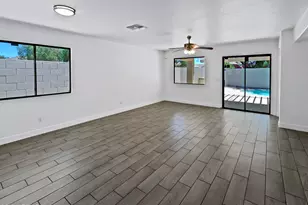 323 E Senna Way, San Tan Valley, AZ 85143 - Photo 3