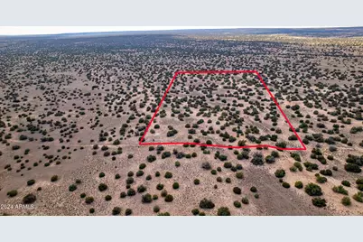 Xx00 N N7204 -- #-, Saint Johns, AZ 85936 - Photo 9