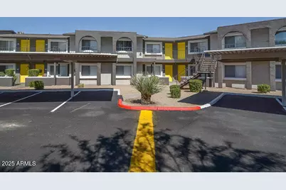 17805 N 40th Street #2, Phoenix, AZ 85032 - Photo 1