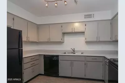 17805 N 40th Street #2, Phoenix, AZ 85032 - Photo 5