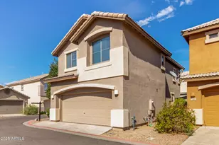 125 N 22nd Pl, Mesa, AZ 85213 - Photo 1