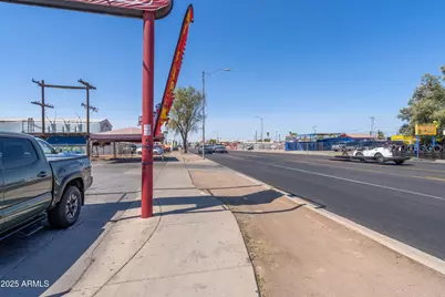 2735 W Van Buren Street, Phoenix, AZ 85009 - Photo 9