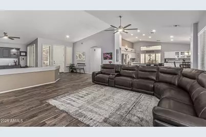 20855 N 88th Lane, Peoria, AZ 85382 - Photo 7