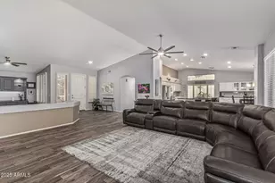 20855 N 88th Ln, Peoria, AZ 85382 - Photo 7