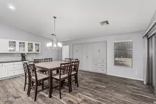 20855 N 88th Ln, Peoria, AZ 85382 - Photo 9