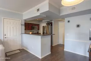 15095 N Thompson Peak Pkwy, Scottsdale, AZ 85260 - Photo 7