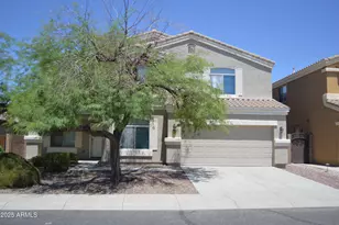 2534 E Mine Creek Rd, Phoenix, AZ 85024 - Photo 1