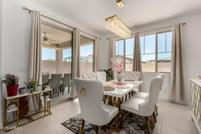 12120 W Parkway Lane, Avondale, AZ 85323 - Photo 13