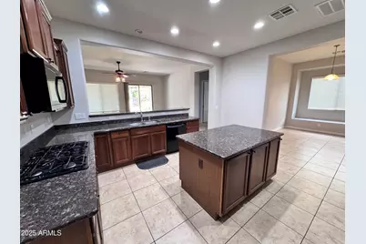 6552 W Victory Way, Florence, AZ 85132 - Photo 9