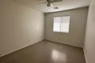 1832 W Lydia Ln, Phoenix, AZ 85041 - Photo 17