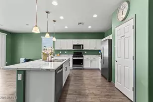 19132 W Morning Glory Dr, Buckeye, AZ 85326 - Photo 9