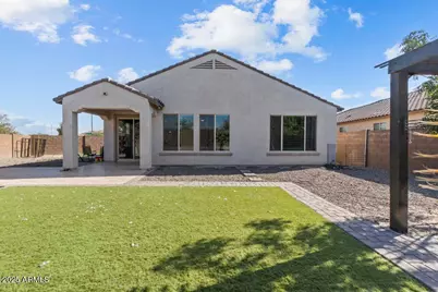 19132 W Morning Glory Drive, Buckeye, AZ 85326 - Photo 37