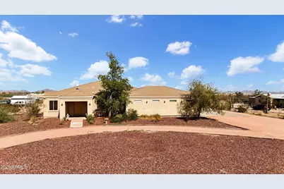 2423 S Johnson Road, Buckeye, AZ 85326 - Photo 1