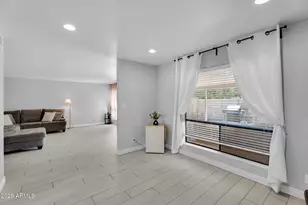 2312 S Forest Ave, Tempe, AZ 85282 - Photo 11