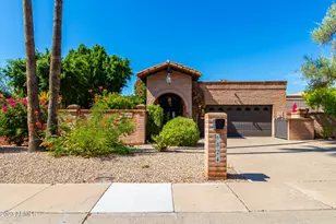 6824 N 17th Pl, Phoenix, AZ 85016 - Photo 1