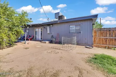 6516 W Cheery Lynn Road, Phoenix, AZ 85033 - Photo 9