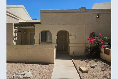 876 S Nebraska Street #21, Chandler, AZ 85225 - Photo 1