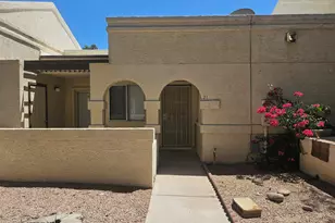 876 S Nebraska St, Chandler, AZ 85225 - Photo 1