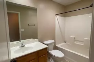 17032 N 16th Dr, Phoenix, AZ 85023 - Photo 9