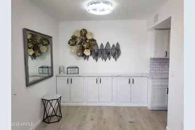 5203 N 42nd Drive, Phoenix, AZ 85019 - Photo 5