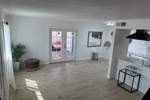 5203 N 42nd Dr, Phoenix, AZ 85019 - Photo 13